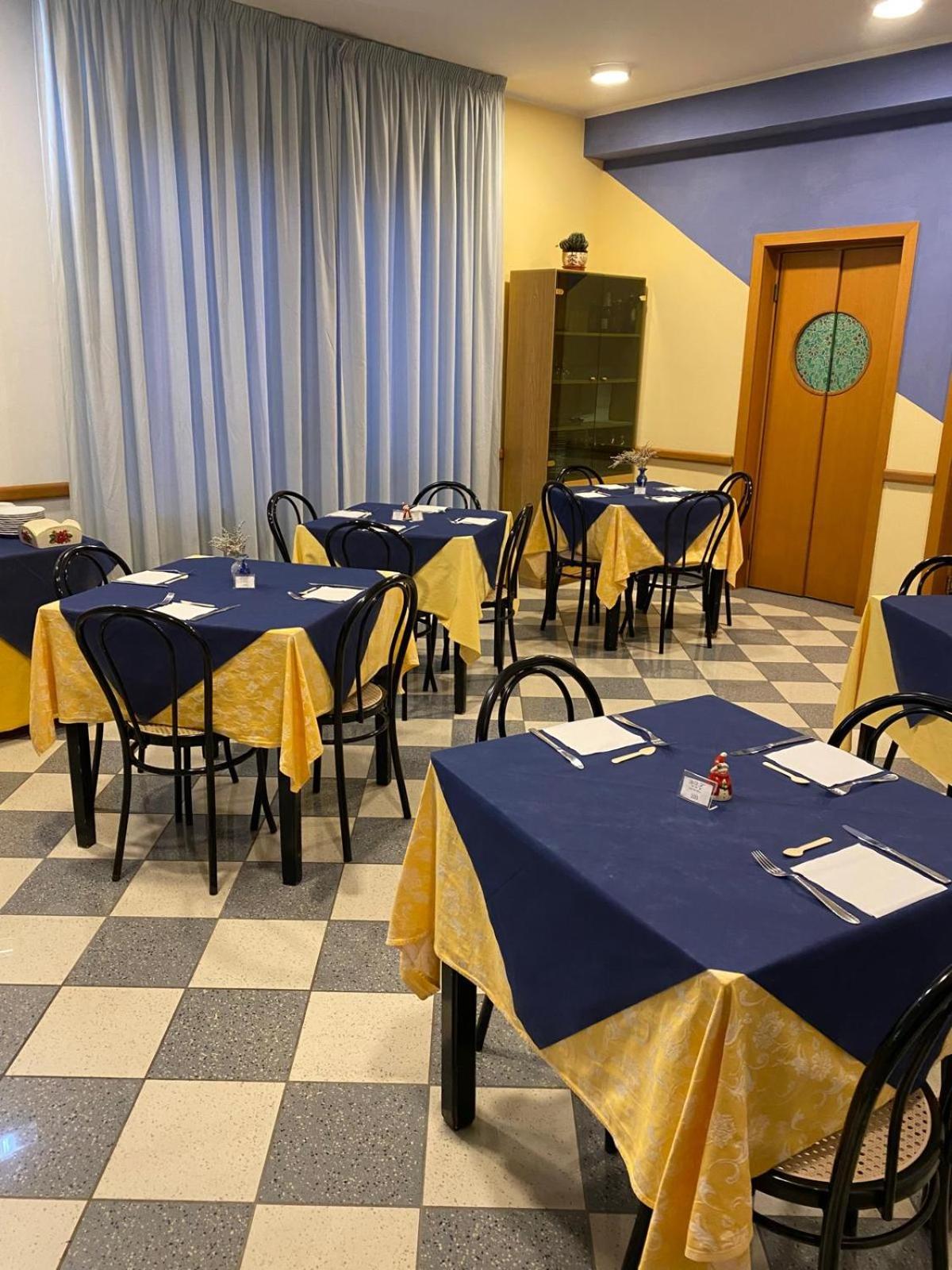 Hotel Ferrara Chianciano Terme Exteriér fotografie